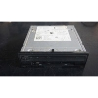 Volkswagen считыватель карт sd мультимедиа 3q0035846a