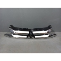 Решетка радиатора Mitsubishi Outlander GF 7450A992