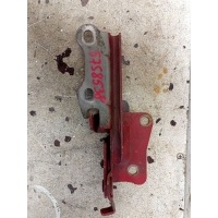Петля капота правая Kia Shuma 1 1997-2001 0K2AA52410A