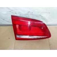 Фонарь крышки багажника левый Volkswagen Passat B7 2011 3AF945093C