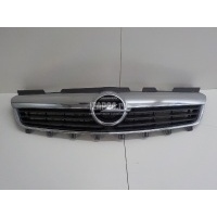 Решетка радиатора GM Zafira B (2005 - 2012) 13216644