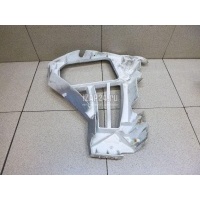 Кронштейн заднего бампера правый Ford Focus II (2008 - 2011) 1434190