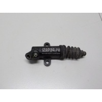 Цилиндр сцепления рабочий Mazda BT-50 (2006 - 2012) UR5841920A