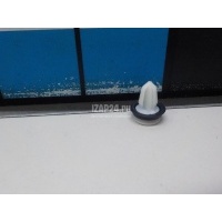 Крепеж (клоп) Land Rover Freelander 2 (2007 - 2014) LR013135