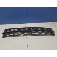 Решётка в бампер центральная Skoda Rapid 2013- 60U8536779B9