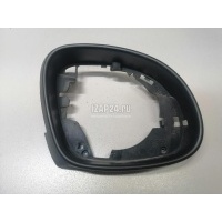 Рамка зеркала правого VAG Yeti (2009 - 2018) 5L0857532