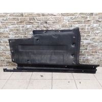 Защита днища кузова Audi Q5 8R 2010 8R0825208E