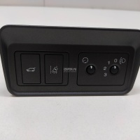Кнопка многофункциональная Land Rover Range Rover Evoque (2011 - 2018) LR079408