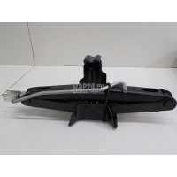 Домкрат Renault Duster 2012 995509237R