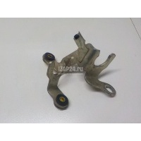 Кронштейн крепления троса КПП Suzuki SX4 2013 2839161M00