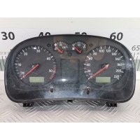 Панель приборная (щиток приборов) Volkswagen Golf 4 (-) 2002 1J0919881D