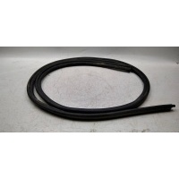 Уплотнитель багажника renault Duster 2012> 908300023R