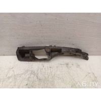 Кронштейн крепления бампера переднего Volkswagen Polo 4 2005 6Q0807724A