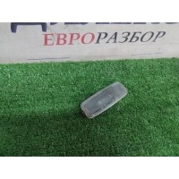 плафон салонный Audi A6 (C5) 1997-2004 2002 8L0947105A
