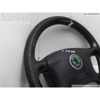 Подушка безопасности (Airbag) водителя Skoda Superb mk1 (B5) 2002 1U0880201L
