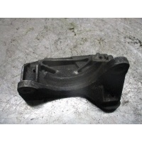 Кронштейн двигателя Audi A6 1995 4a0199354