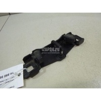 Ответная часть замка багажника Land Rover Focus II (2005 - 2008) LR000247