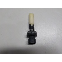 Датчик уровня в бачок омывателя GM Astra F (1991 - 1998) 90346055