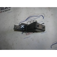 крепеж Audi A4 (B7) 2004-2009 2005 8E9813383