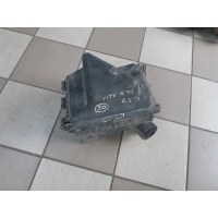 Корпус воздушного фильтра Mercedes Vito W638 1998 A6380902501