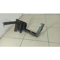 Кронштейн переднего бампера Audi A8 D2 4D 1994-2002 4D0807254