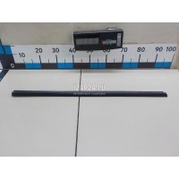 Накладка стекла переднего правого VAG Caddy III (2004 - 2015) 2K0837472