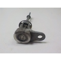 Вставка замка двери лев. Mitsubishi Grandis (NA#) (2004 - 2010) 6370A127