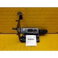 Кронштейн блока ABS Volkswagen POLO 2016 6R1614235F