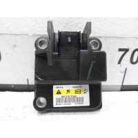 Датчик подушек безопасности в центральной стойке Saturn Vue II 2007 - 2010 2008 96853737,