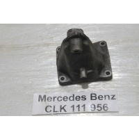 Кронштейн двигателя Mercedes-Benz C-Class C208 2001 A6042230004