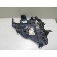 Кронштейн фар правый VAG Touareg (2002 - 2010) 7L6941614C