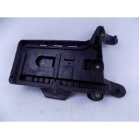 Volkswagen sharan 7n подставка akumulatora 7n0915333
