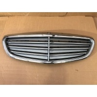 Решетка радиатора мерседес c - klasa w205 a2058801583