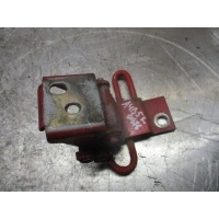 Петля двери Audi A4 1996 8d0831412b