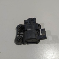 Клапан пневматический Land Rover Range Rover III (LM) (2002 - 2012) RVK000040