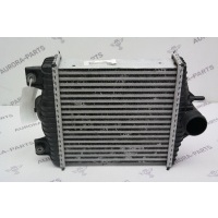 Радиатор интеркулера LH=RH Land Rover Range Rover 30DDTX L494 2013 LR036432