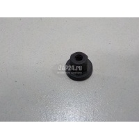 Крепеж (клоп) BMW 8-serie E31 (1990 - 1999) 16131176747