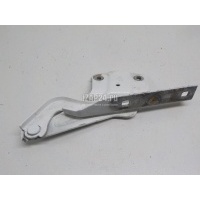 Петля капота правая VAG Jetta (2011 - 2018) 5C6823302