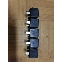 Мерседес c w203 реле блок 0025421319