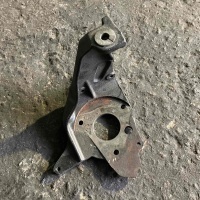 Кронштейн ТНВД Volkswagen Passat B5 2000 028130147B