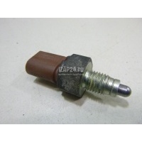 Датчик включения заднего хода VAG Sharan 2010 02T945415P