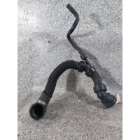 Патрубок радиатора 3.0i. ASN , полный привод. Audi A4 B6 2003 4B0121101M