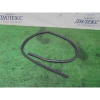 уплотнитель капота Audi Allroad quattro 2005-2012 09.2006 4F0823731A