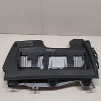 Накладка (кузов внутри) Land Rover Discovery Sport 2014 LR072294