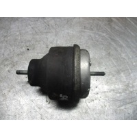 Подушка крепления двигателя Audi A4 2000 8d0199379s
