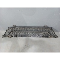 Решетка в бампер центральная Lada Largus 8450090847