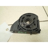 Кронштейн радиатора Hyundai-Kia Elantra (2016 - 2020) 25333F2000