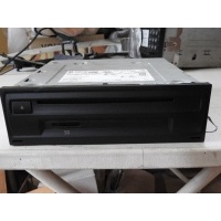 мультимедиа считыватель карт volkswagen oe 3q0035842c