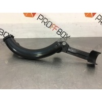 Патрубок Mercedes C-class W204 2009 A2712002352