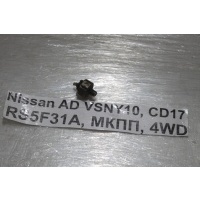Датчик давления масла Nissan AD VSNY10 1995 25240-89920